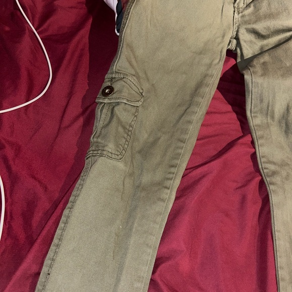 Green Jeans - Picture 5 of 5